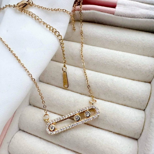 Κολιέ ατσάλινα