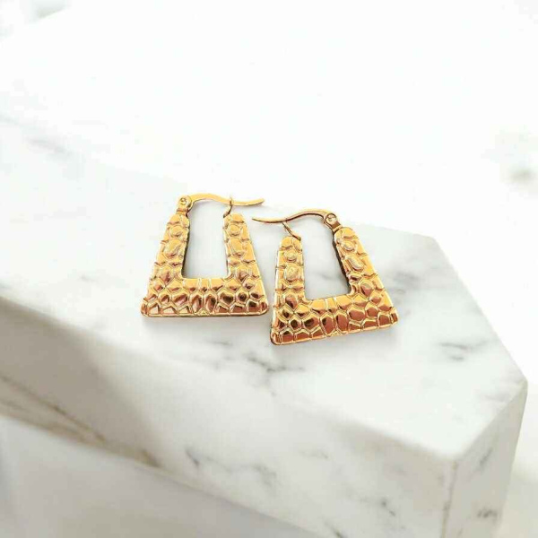 Σκουλαρίκια ατσάλινα