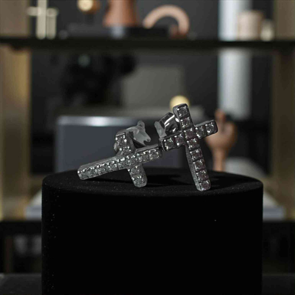 Σκουλαρίκια ατσάλινα