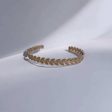 ΑΤΣΑΛΙΝΗ ΓΥΝΑΙΚΕΙΑ ΧΕΙΡΟΠΕΔΑ (QB06007)