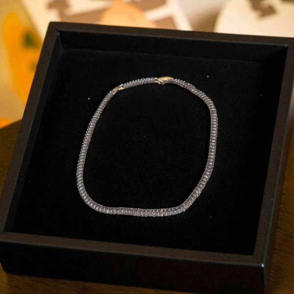 Κολιέ ατσάλινα