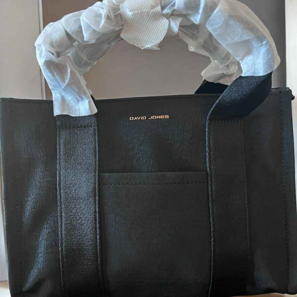 Τσάντες ώμου