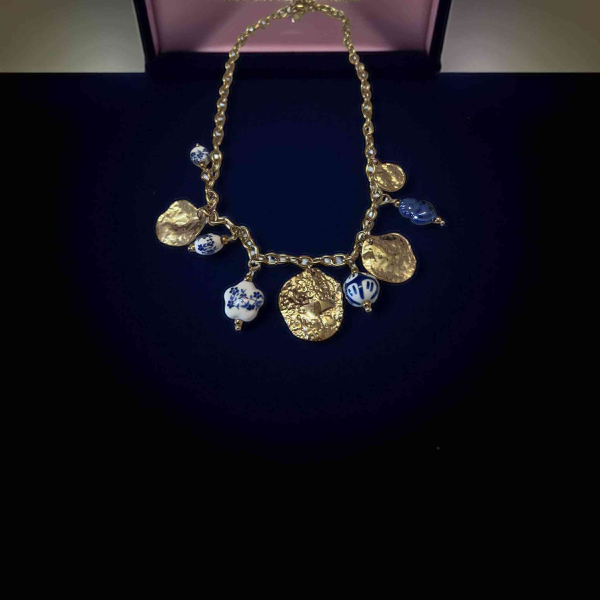 Κολιέ ατσάλινα