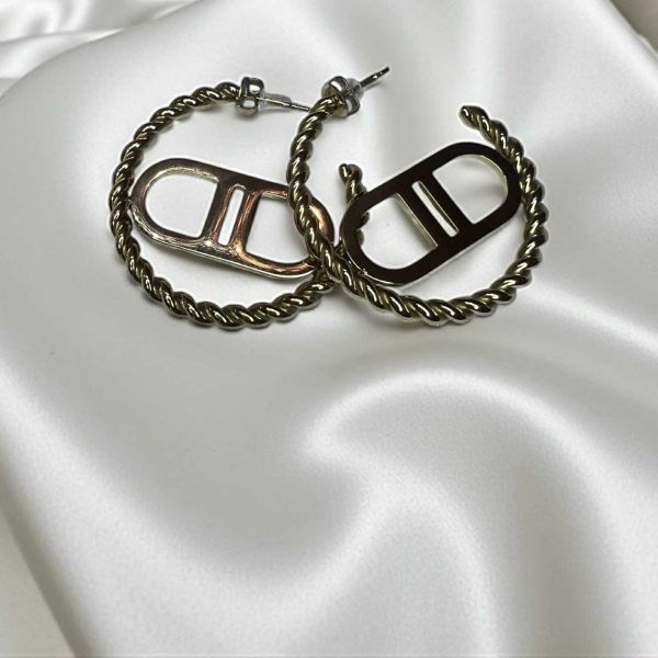 Σκουλαρίκια ατσάλινα