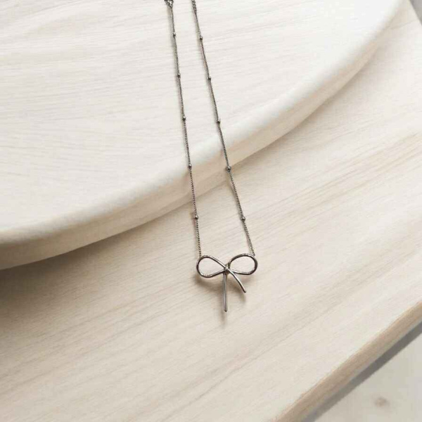 Γυναικεία αλυσίδα λαιμού