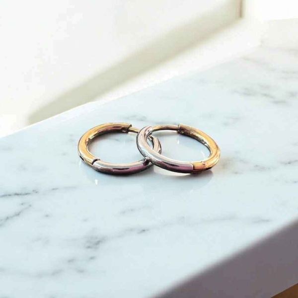 Σκουλαρίκια ατσάλινα